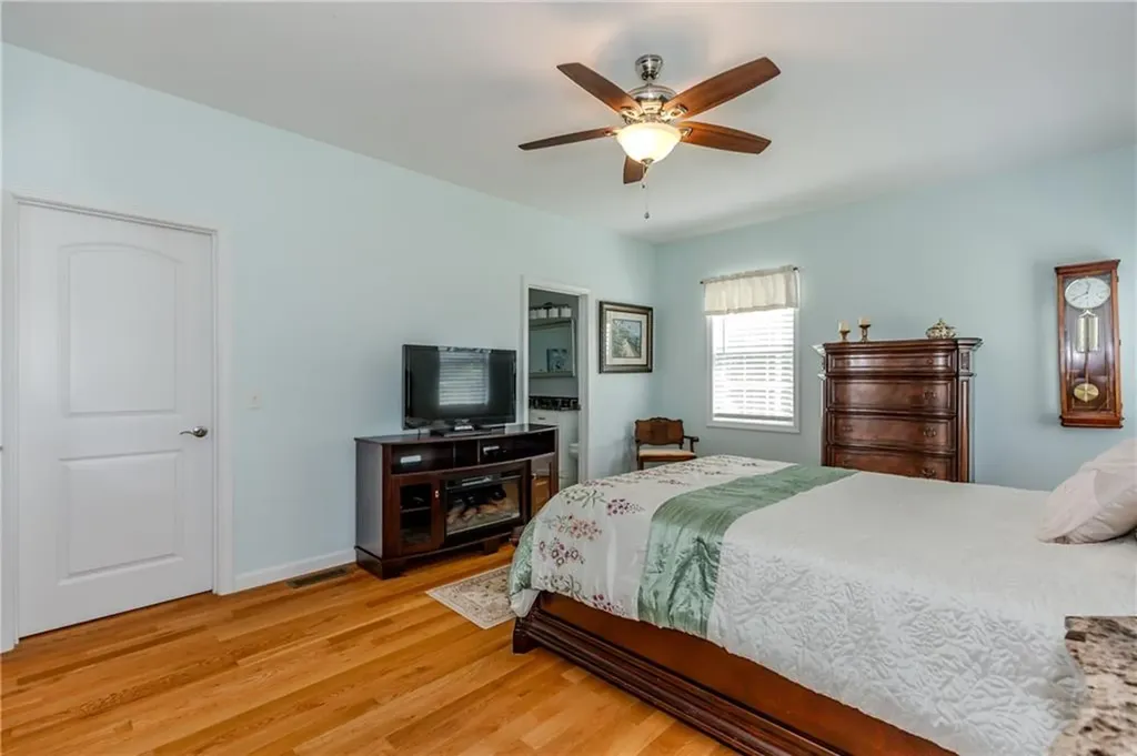 11 Morgan Lane Smithfield RI 02917