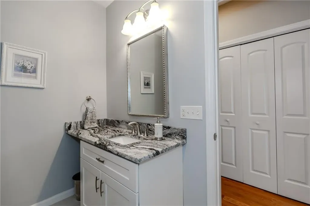 11 Morgan Lane Smithfield RI 02917