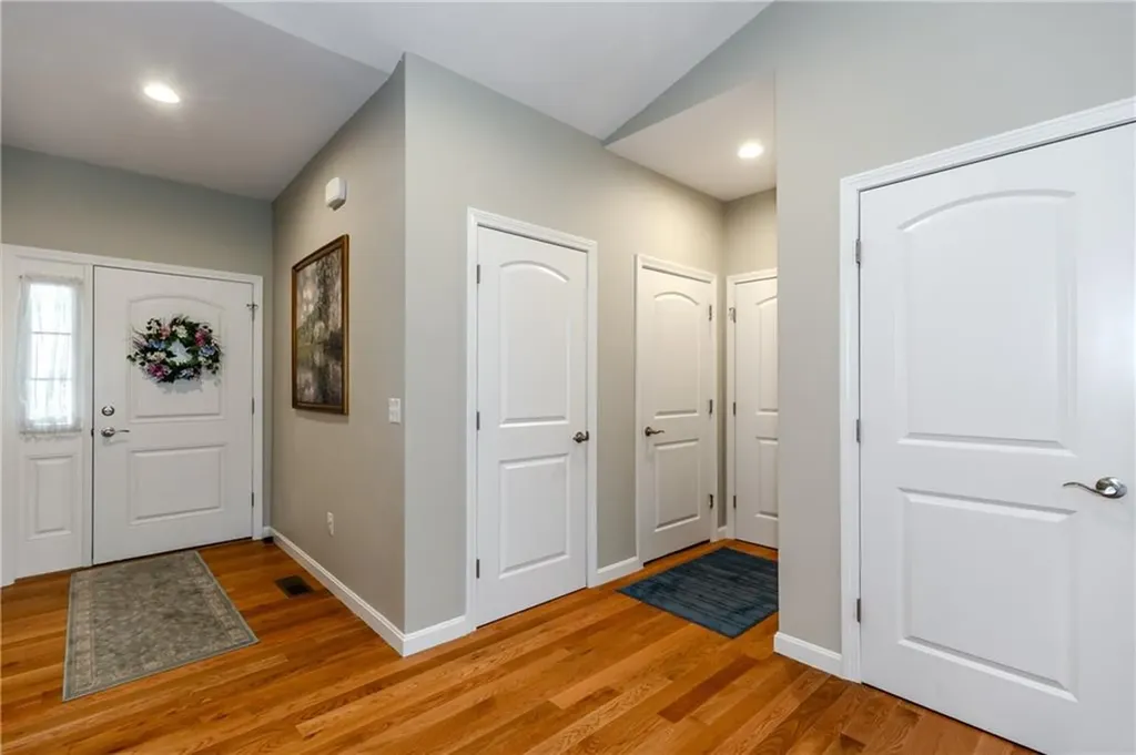 11 Morgan Lane Smithfield RI 02917