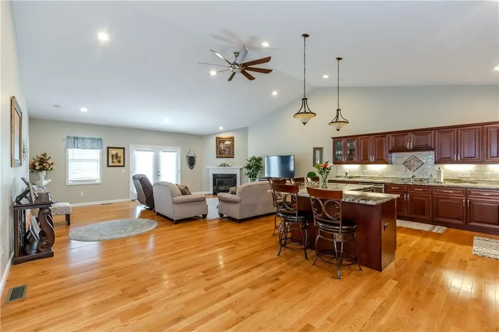 11 Morgan Lane Smithfield RI 02917