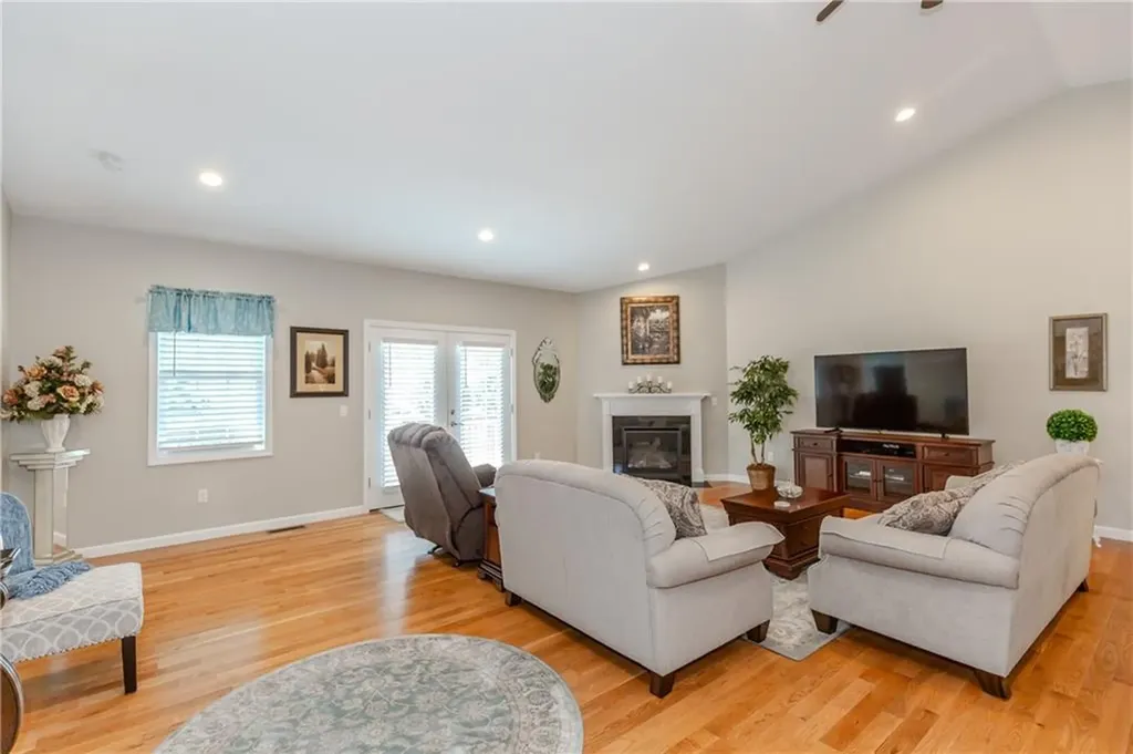 11 Morgan Lane Smithfield RI 02917