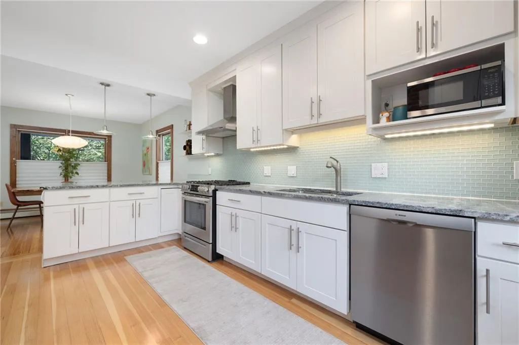 49 Methyl Street Providence RI 02906