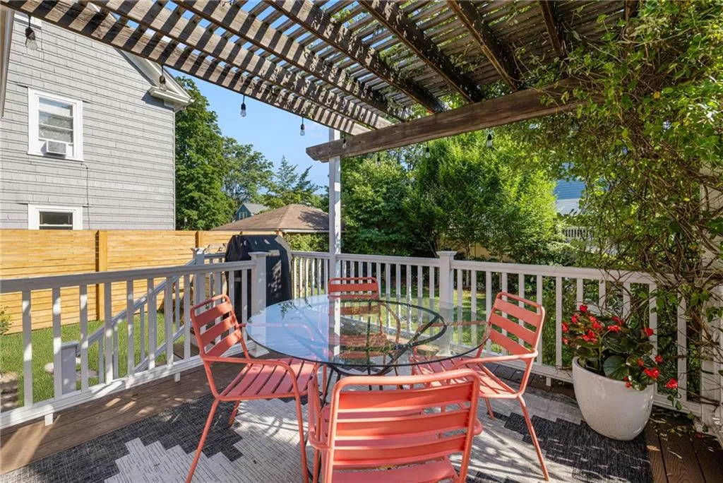49 Methyl Street Providence RI 02906