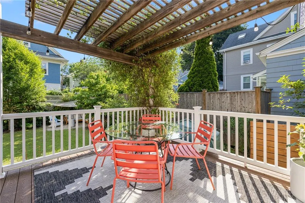 49 Methyl Street Providence RI 02906