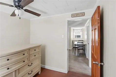 400 406 Thames Street Bristol RI 02809