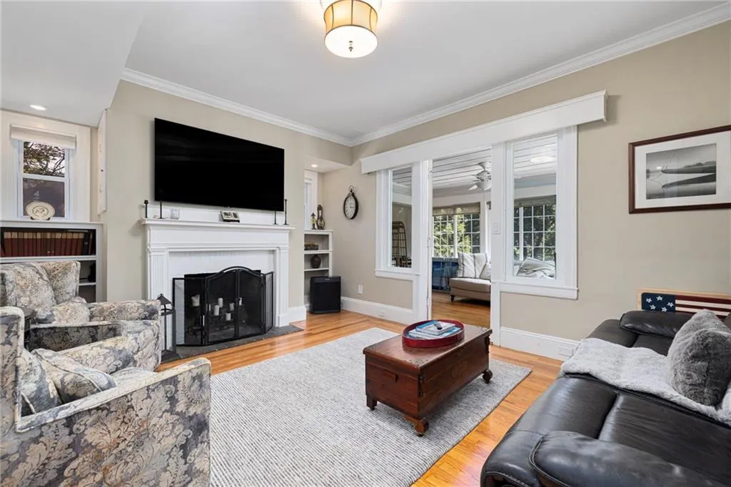 26 Paterson Street Providence RI 02906