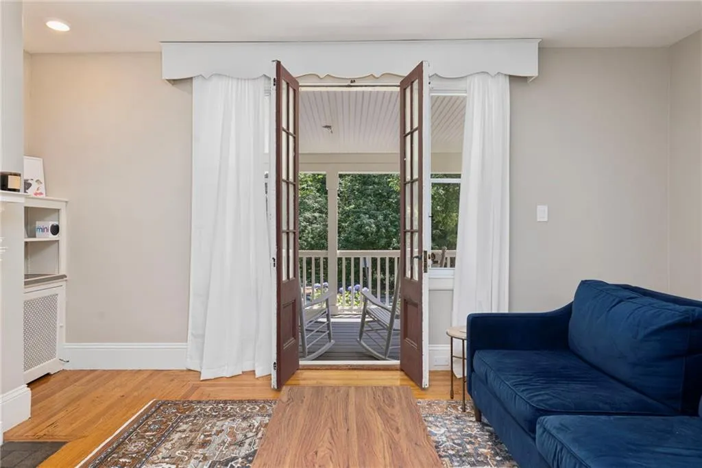 26 Paterson Street Providence RI 02906