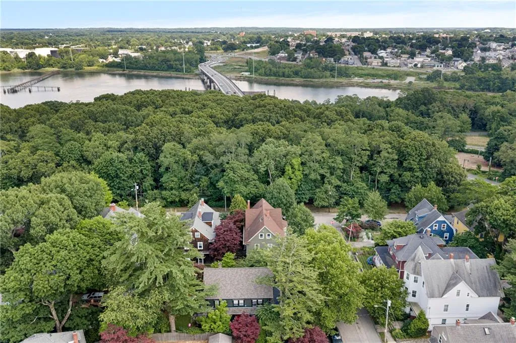26 Paterson Street Providence RI 02906