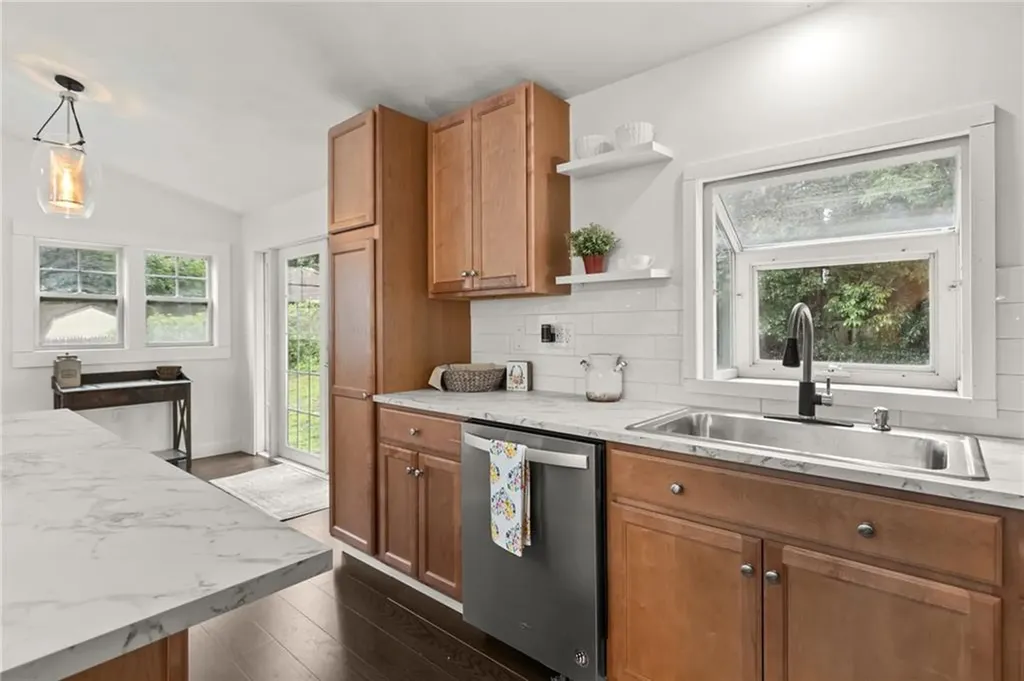 40 Poppy Place Warwick RI 02886