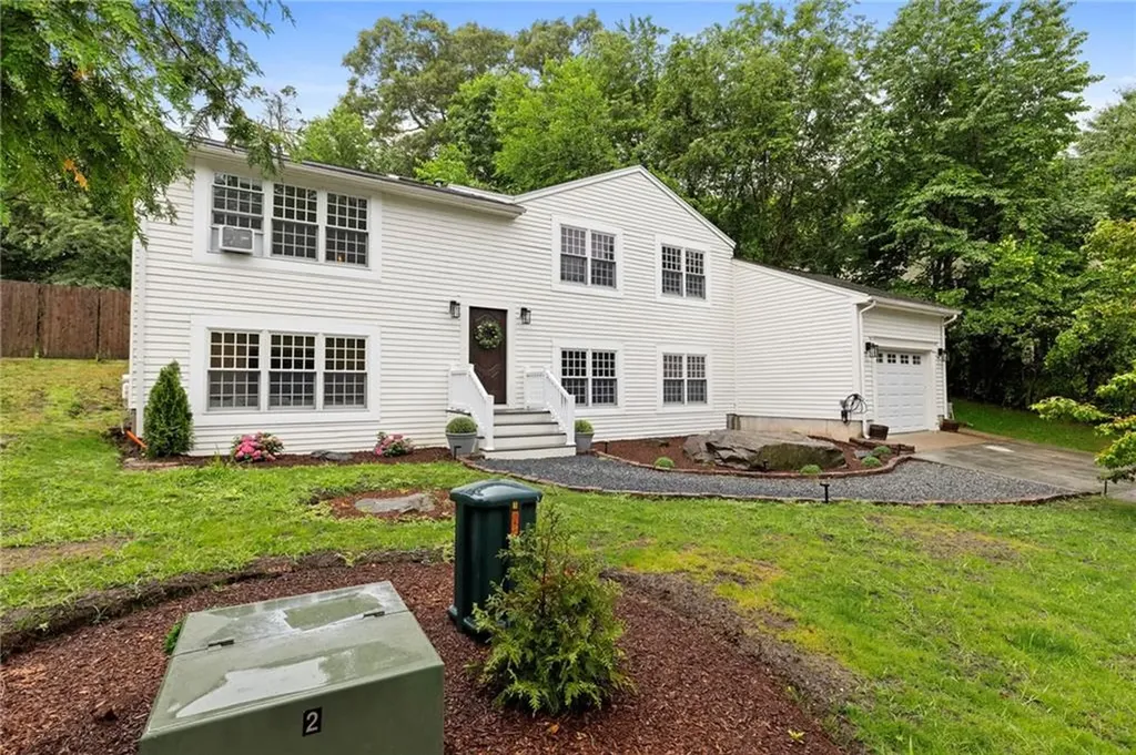 40 Poppy Place Warwick RI 02886