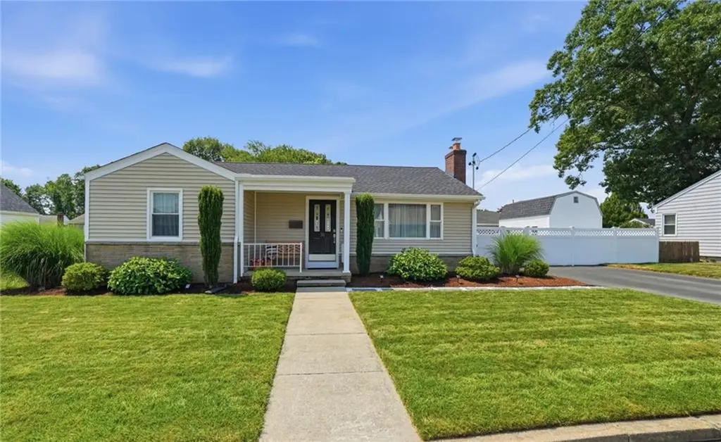 74 Brookfield Drive Cranston RI 02920