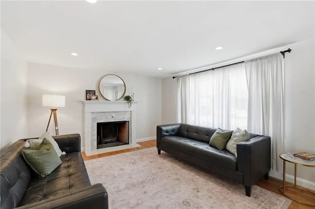 74 Brookfield Drive Cranston RI 02920