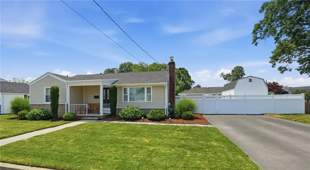 74 Brookfield Drive Cranston RI 02920
