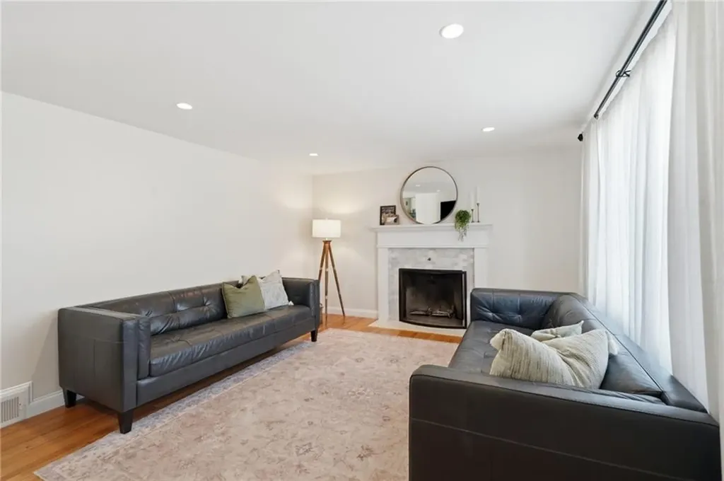 74 Brookfield Drive Cranston RI 02920