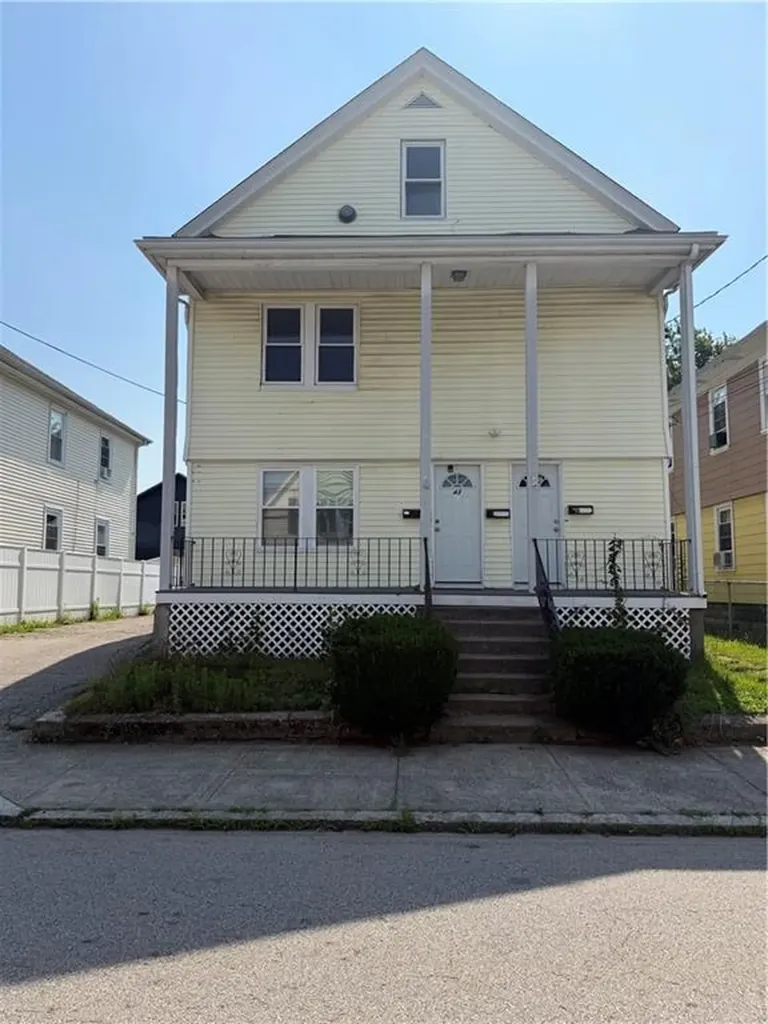 43 Tweed Street Pawtucket RI 02861