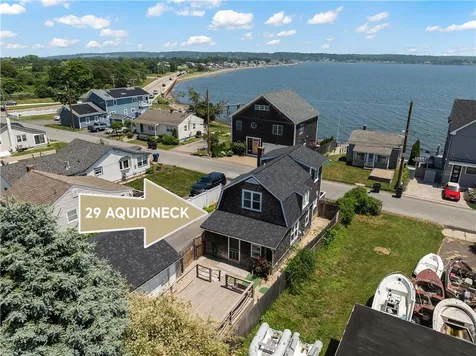 29 Aquidneck Avenue Portsmouth RI 02871
