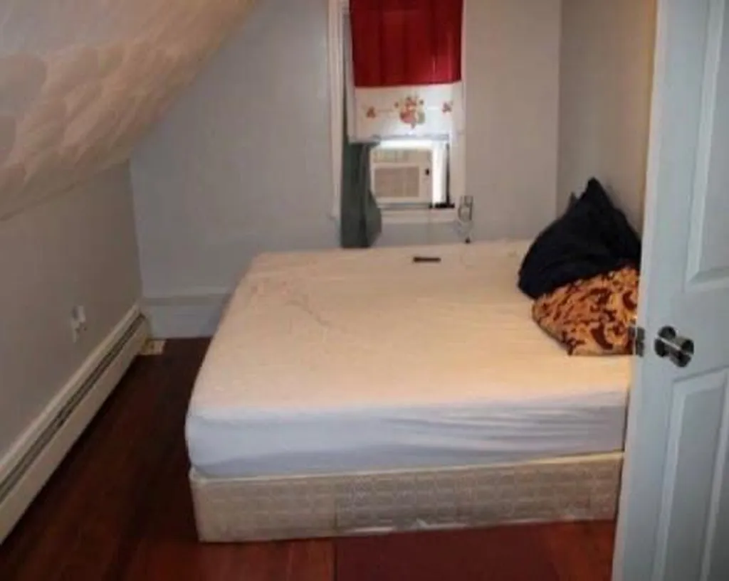 162 Prairie Avenue Providence RI 02905