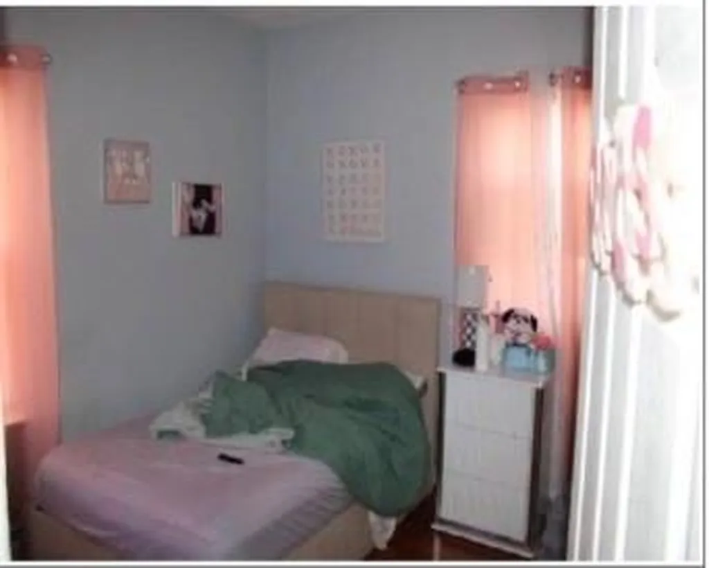 162 Prairie Avenue Providence RI 02905