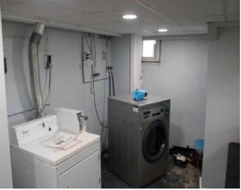 162 Prairie Avenue Providence RI 02905