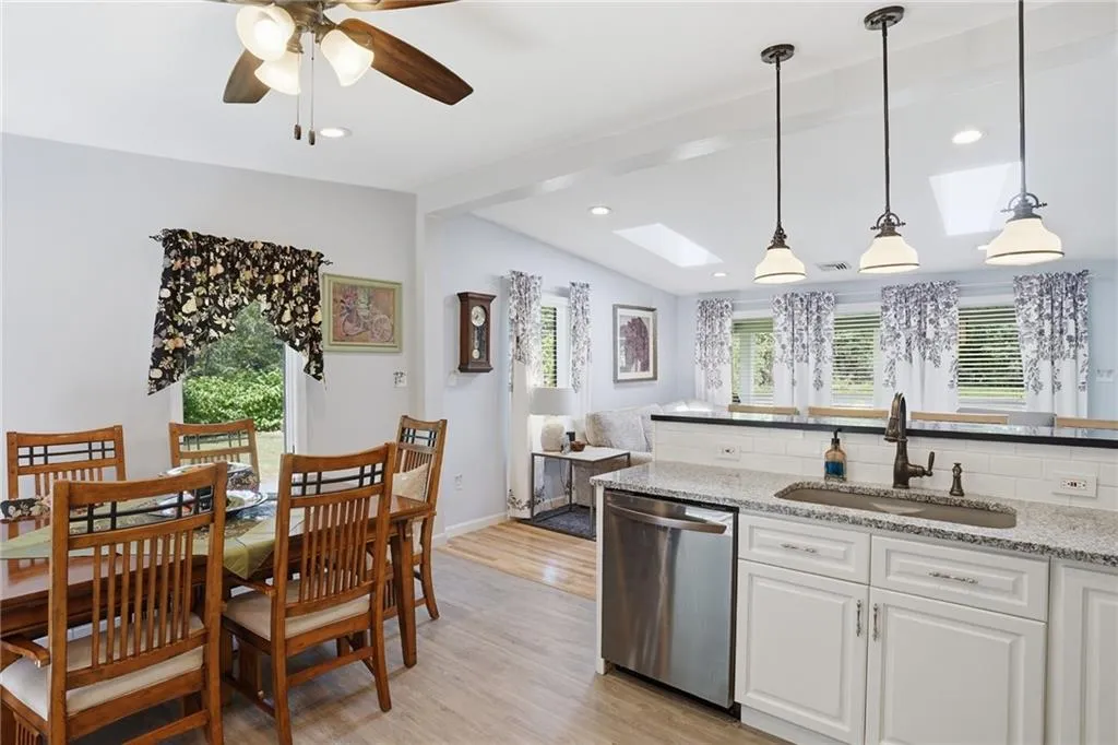 53 Greenbush Road Warwick RI 02818