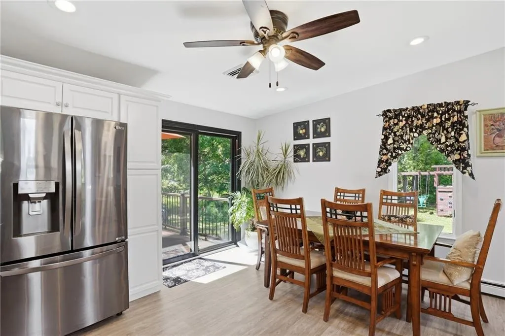 53 Greenbush Road Warwick RI 02818