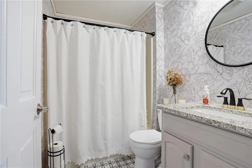 53 Greenbush Road Warwick RI 02818