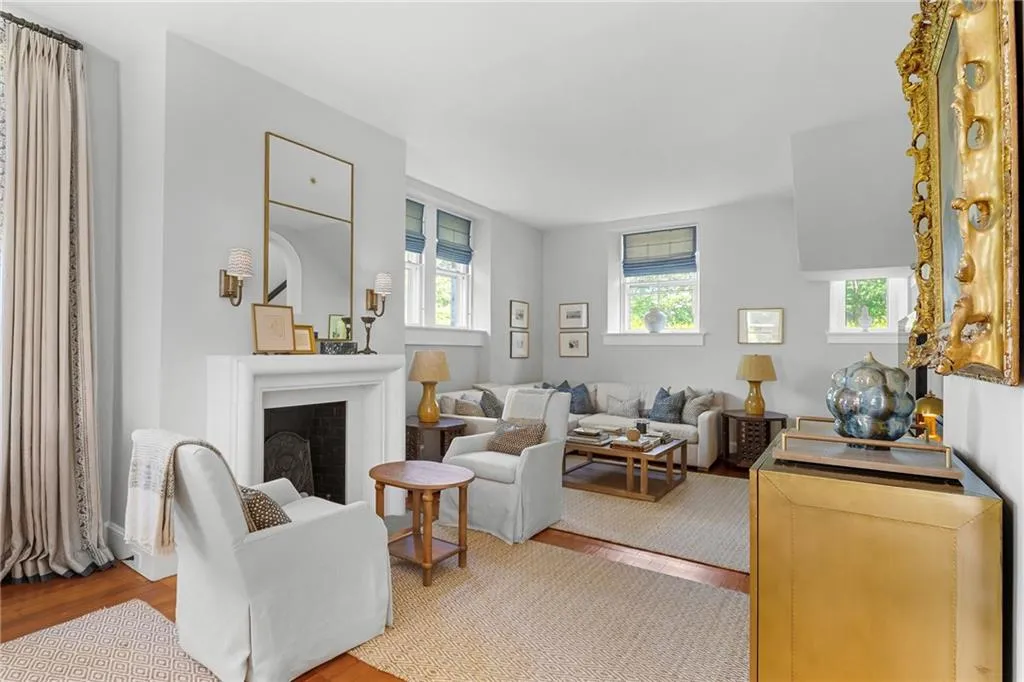 2 4 Hazard Avenue Newport RI 02840