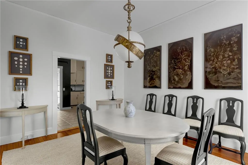 2 4 Hazard Avenue Newport RI 02840