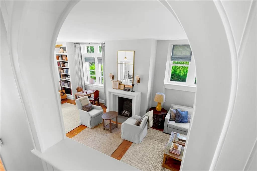 2 4 Hazard Avenue Newport RI 02840