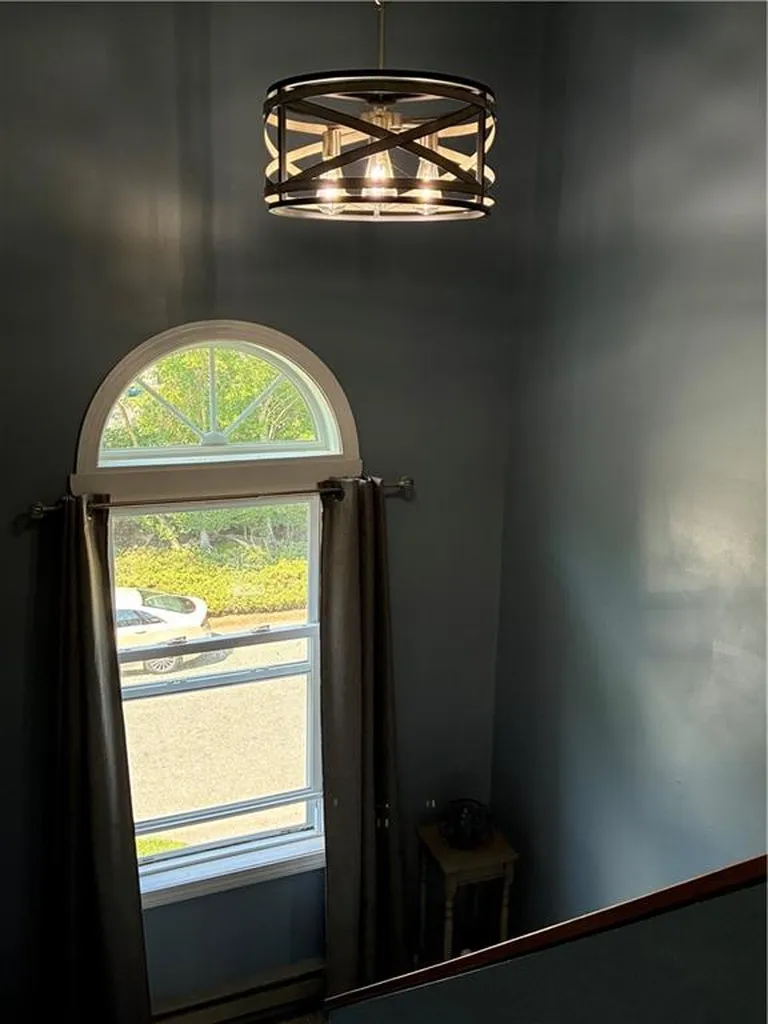 1 Willow Glen Circle Warwick RI 02889