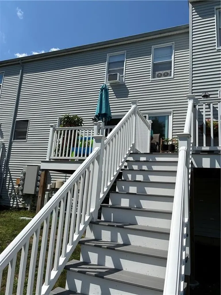 1 Willow Glen Circle Warwick RI 02889