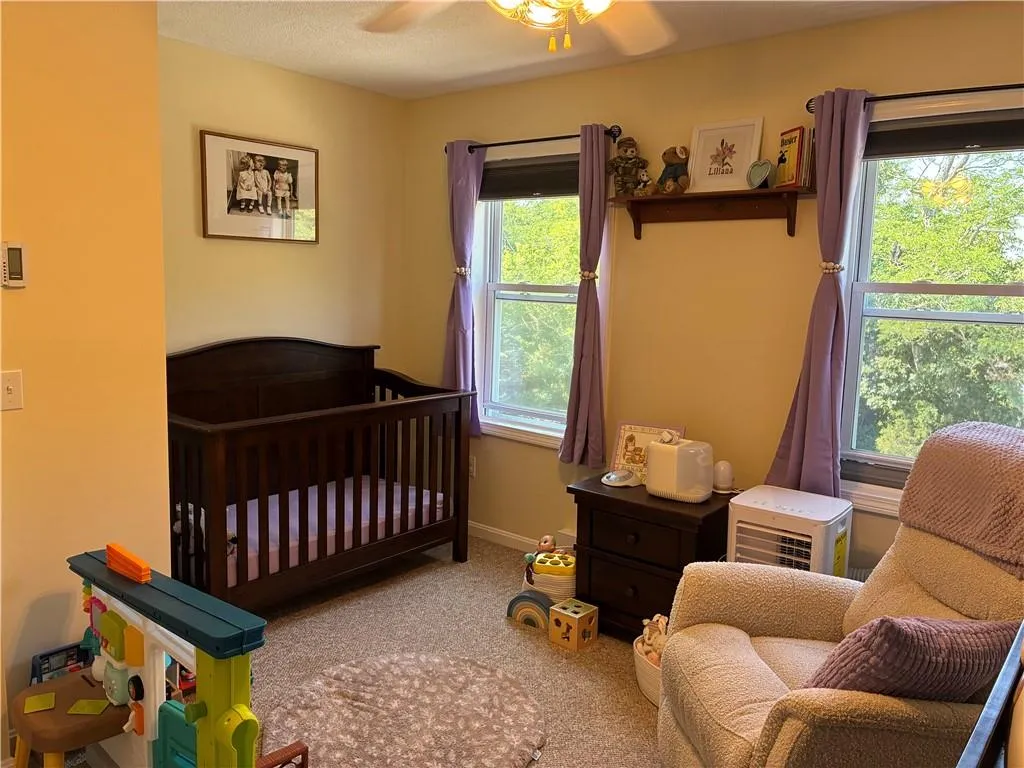 1 Willow Glen Circle Warwick RI 02889