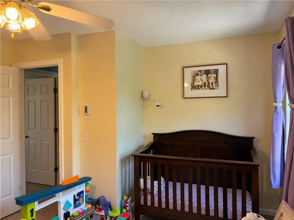 1 Willow Glen Circle Warwick RI 02889