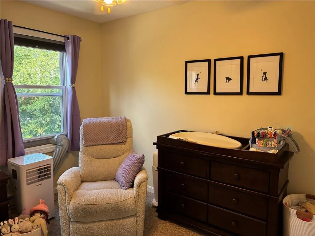 1 Willow Glen Circle Warwick RI 02889