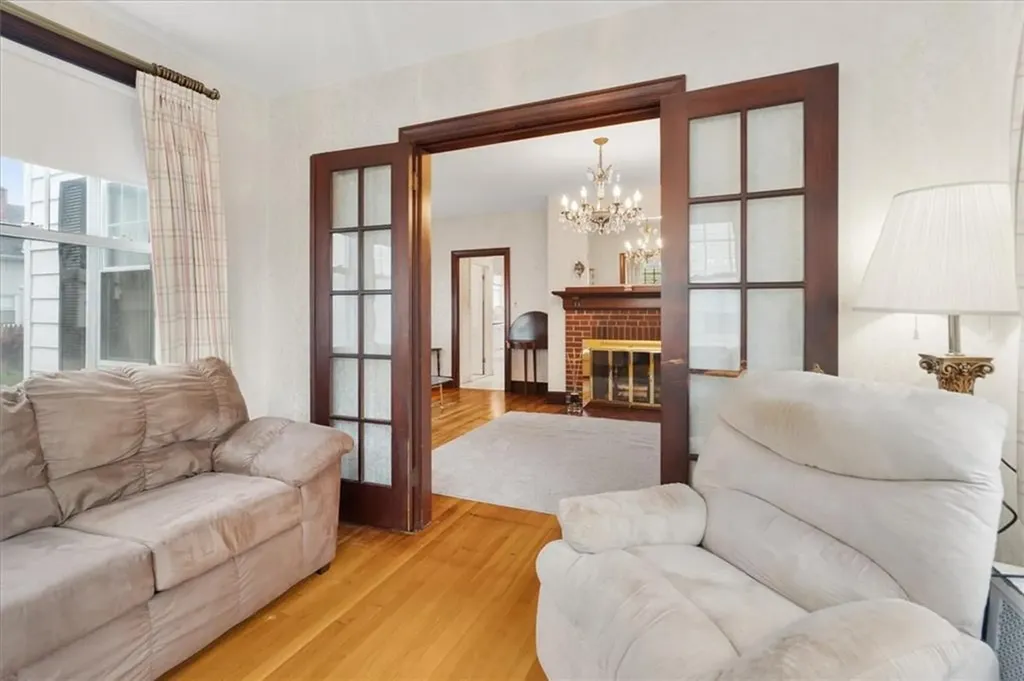 24 Bel Air Drive Providence RI 02911