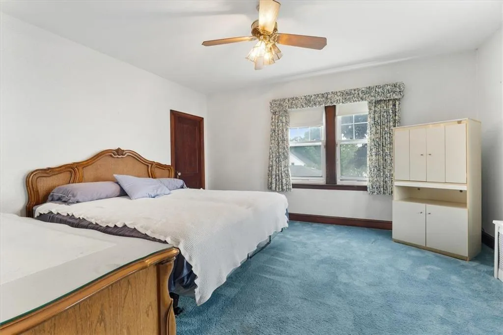 24 Bel Air Drive Providence RI 02911