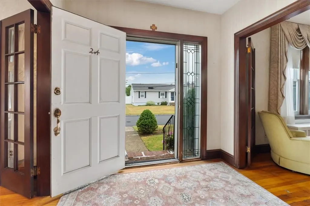 24 Bel Air Drive Providence RI 02911