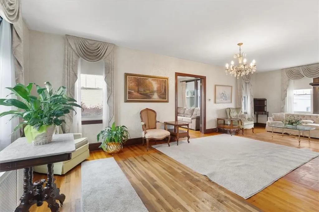 24 Bel Air Drive Providence RI 02911