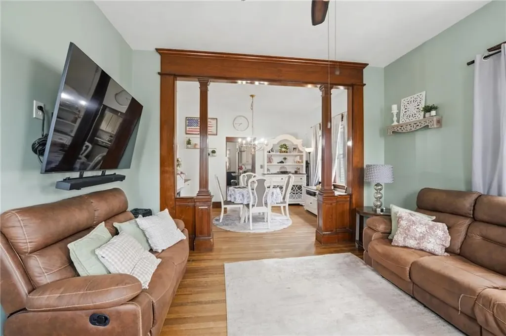 108 Daniel Avenue Providence RI 02909