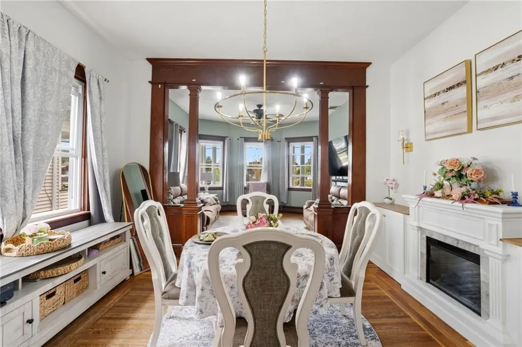 108 Daniel Avenue Providence RI 02909