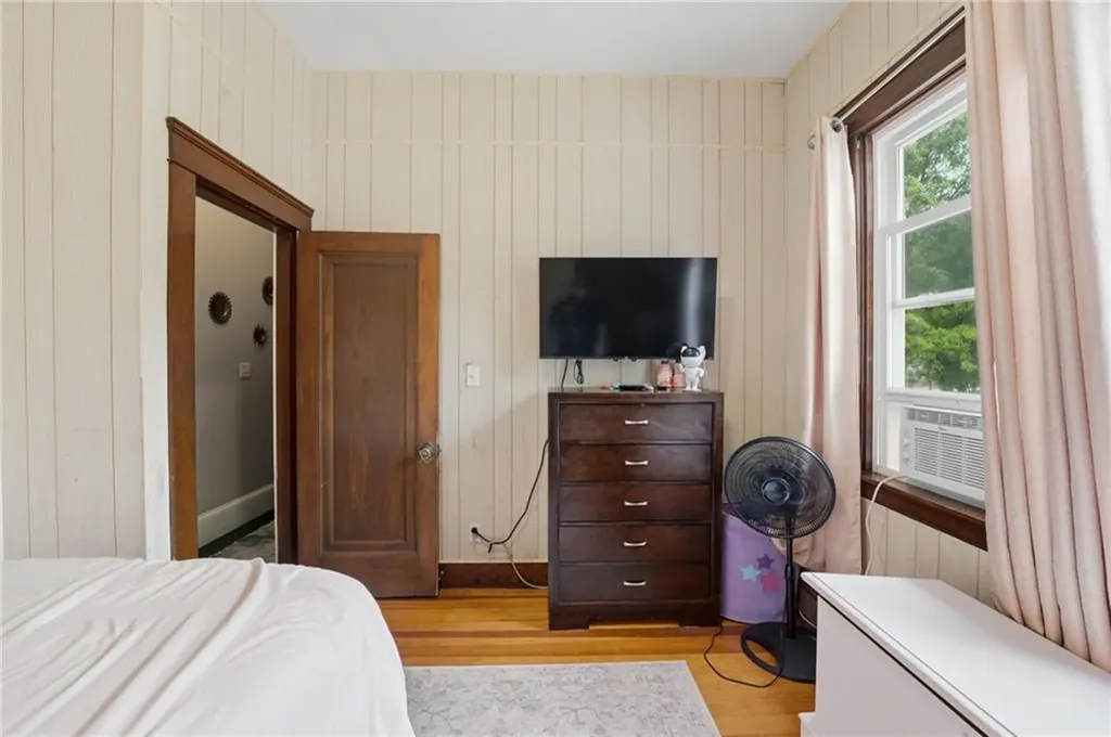 108 Daniel Avenue Providence RI 02909