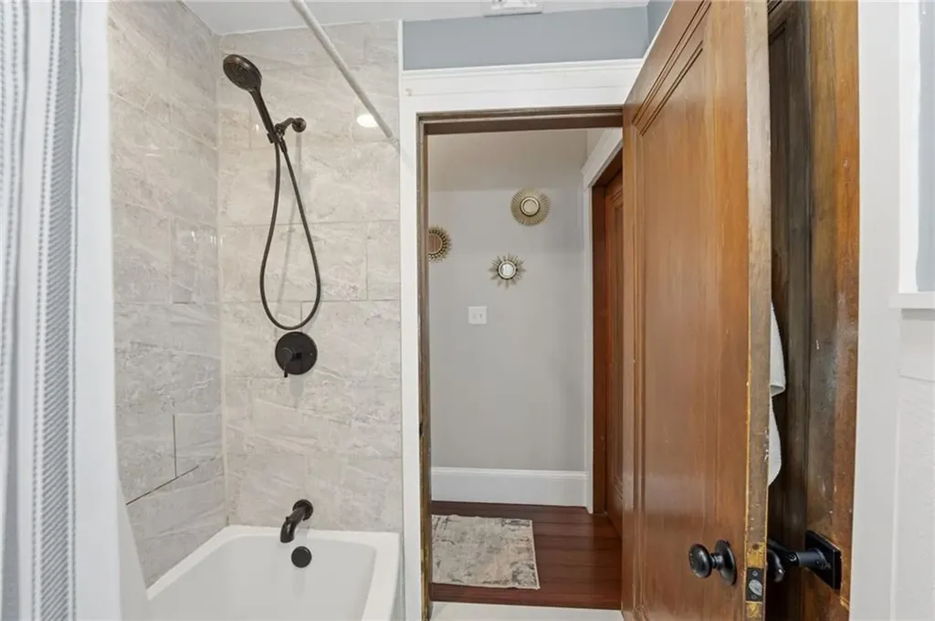 108 Daniel Avenue Providence RI 02909