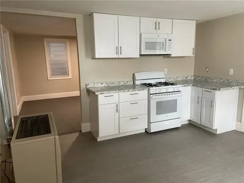 217 State Street Bristol RI 02809
