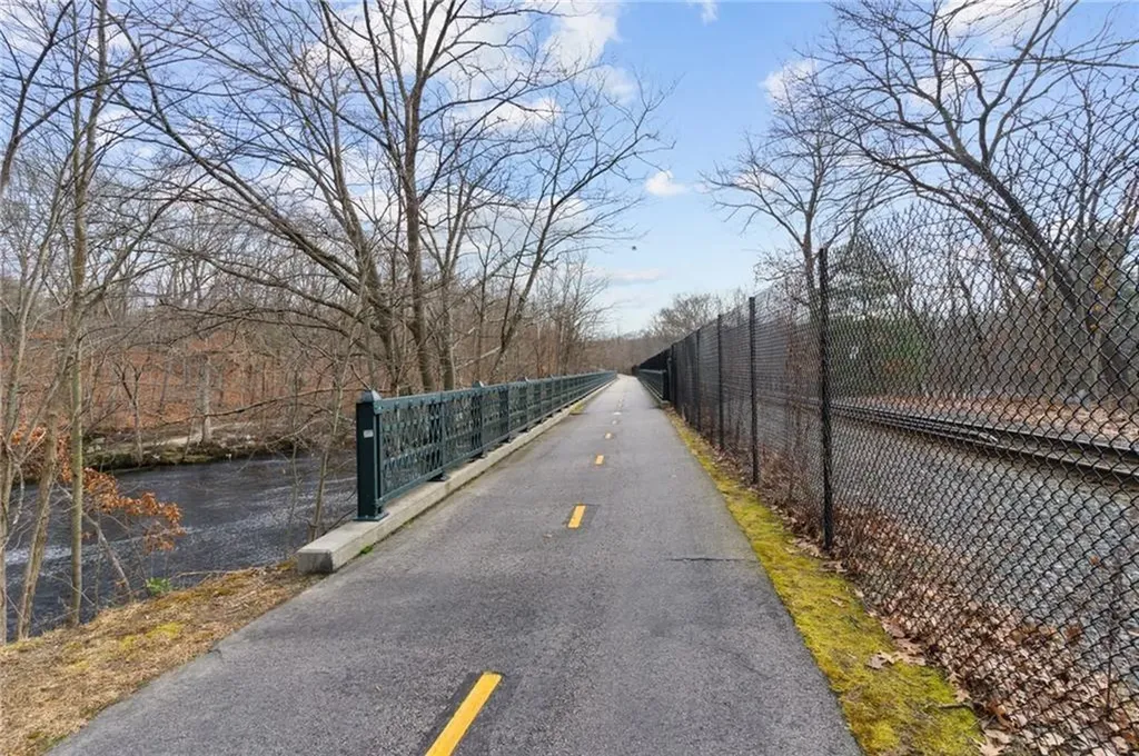 2 School Street Lincoln RI 02802