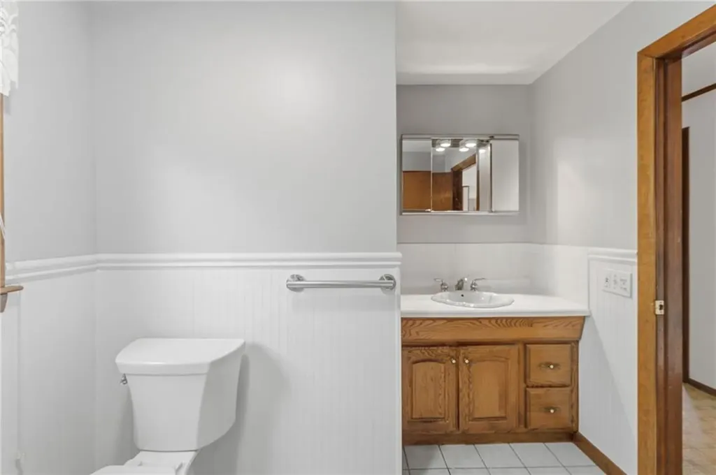 115 Thurston Street East Providence RI 02915