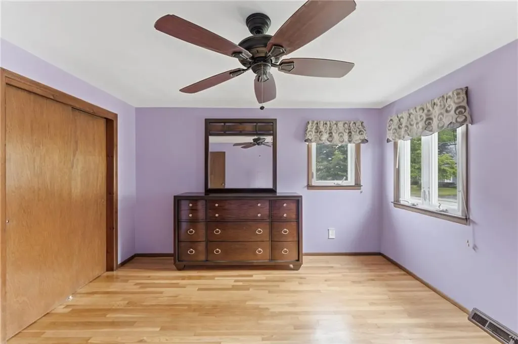115 Thurston Street East Providence RI 02915