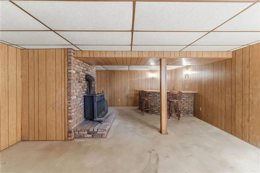 115 Thurston Street East Providence RI 02915