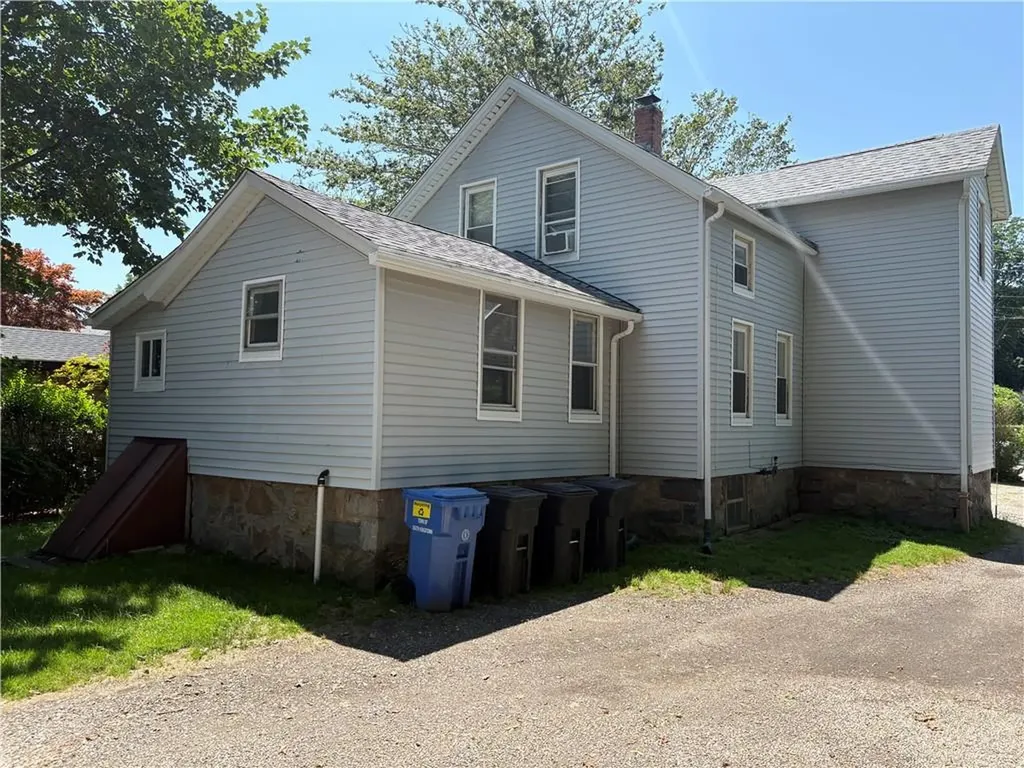 10 Robinson Street Narragansett RI 02882