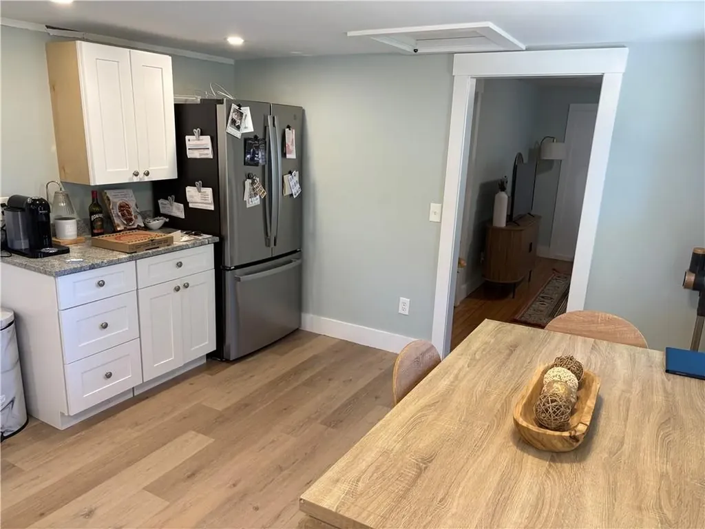 10 Robinson Street Narragansett RI 02882
