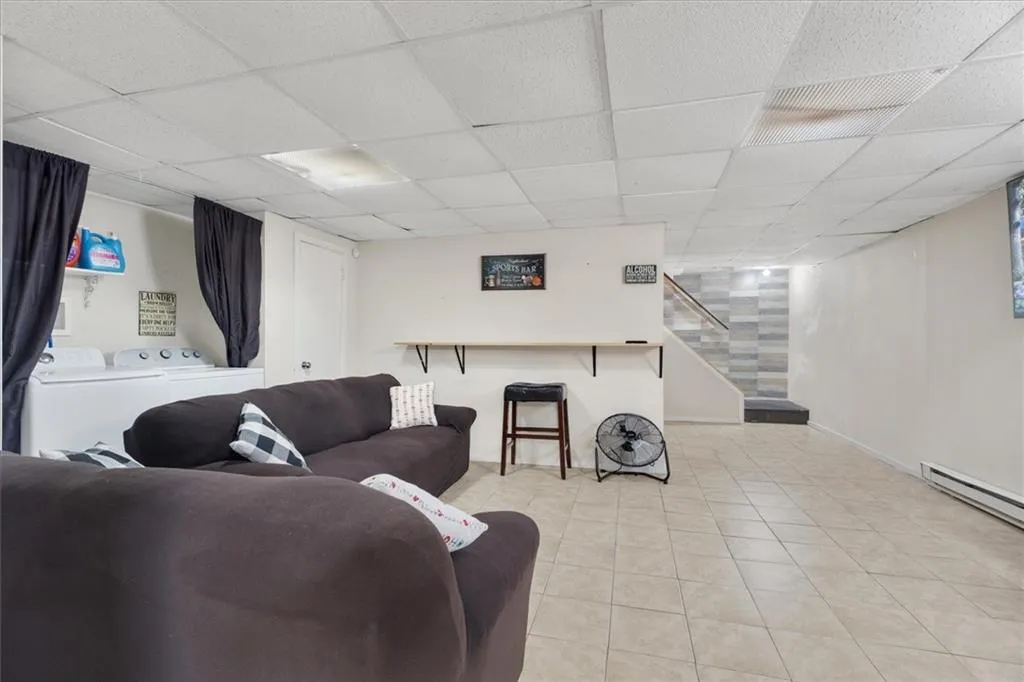 9 Halton Street Providence RI 02907